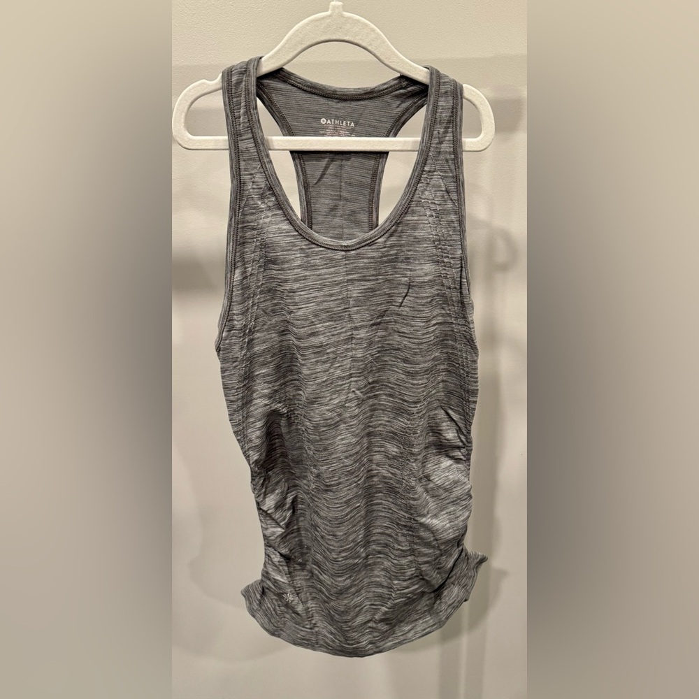Athleta Momentum Tank